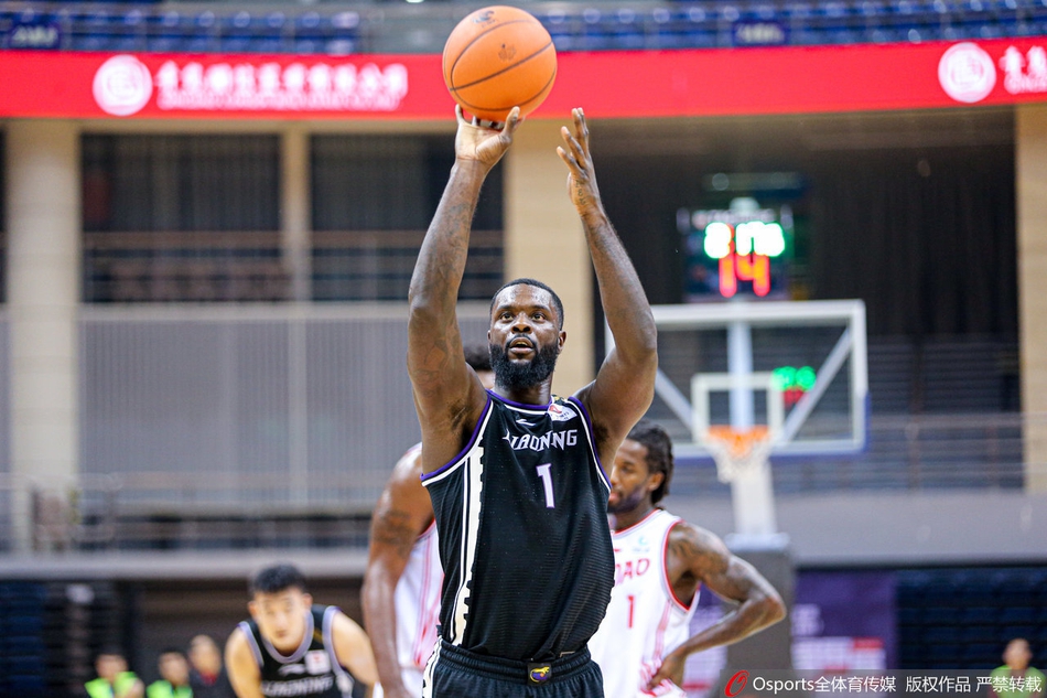 季前赛：青岛96-98辽宁