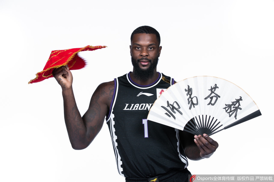 史蒂芬森官方写真