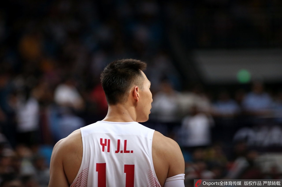 易建联32岁生日快乐