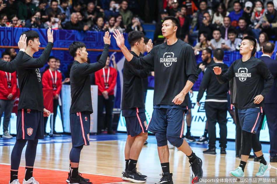 CBA第5轮:四川VS广东