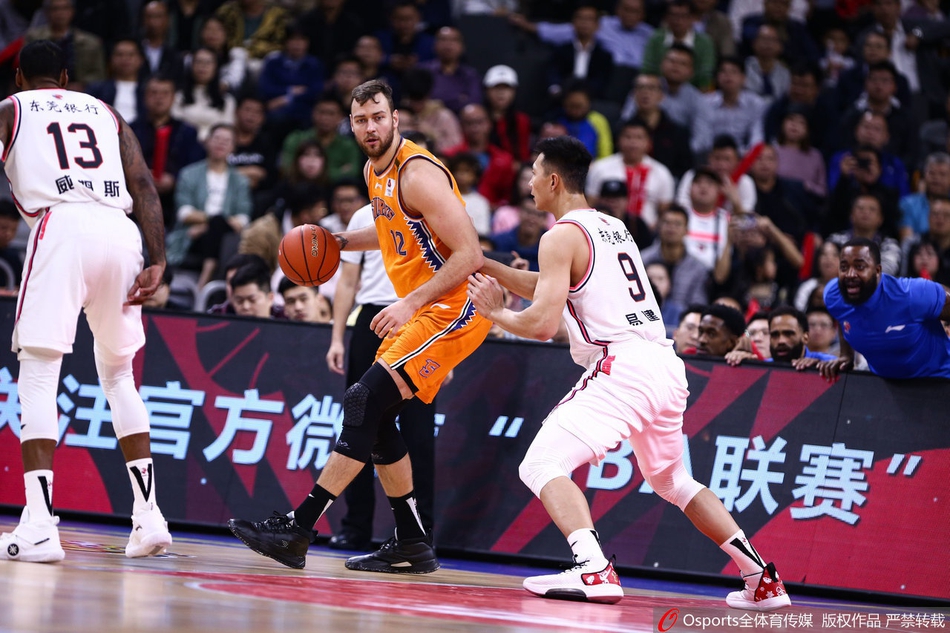 CBA第21轮:广东VS上海