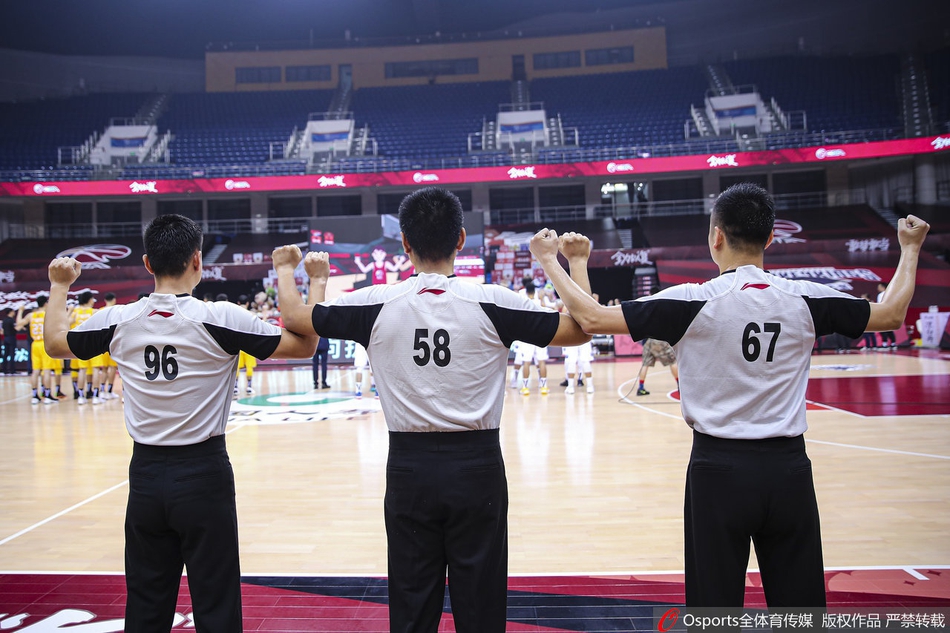 CBA为抗疫烈士和逝世同胞默哀