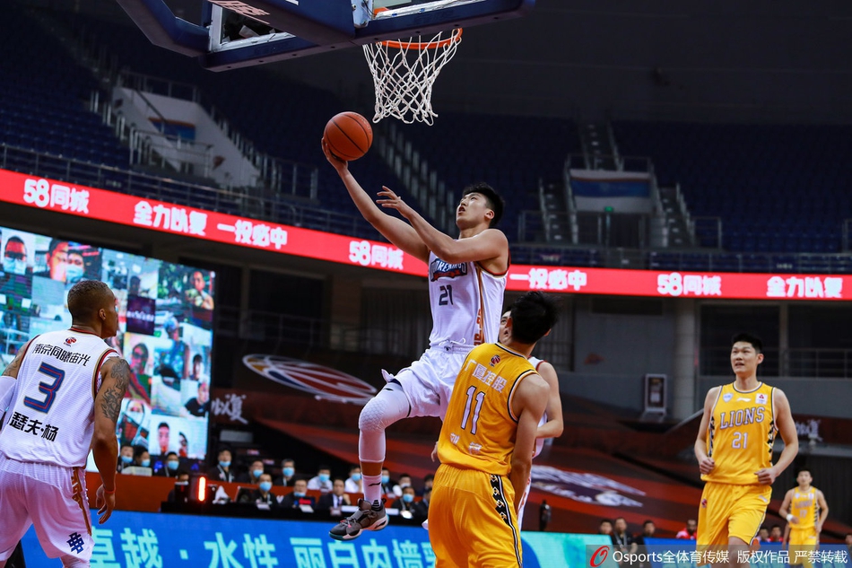 CBA复赛：同曦95-112广厦