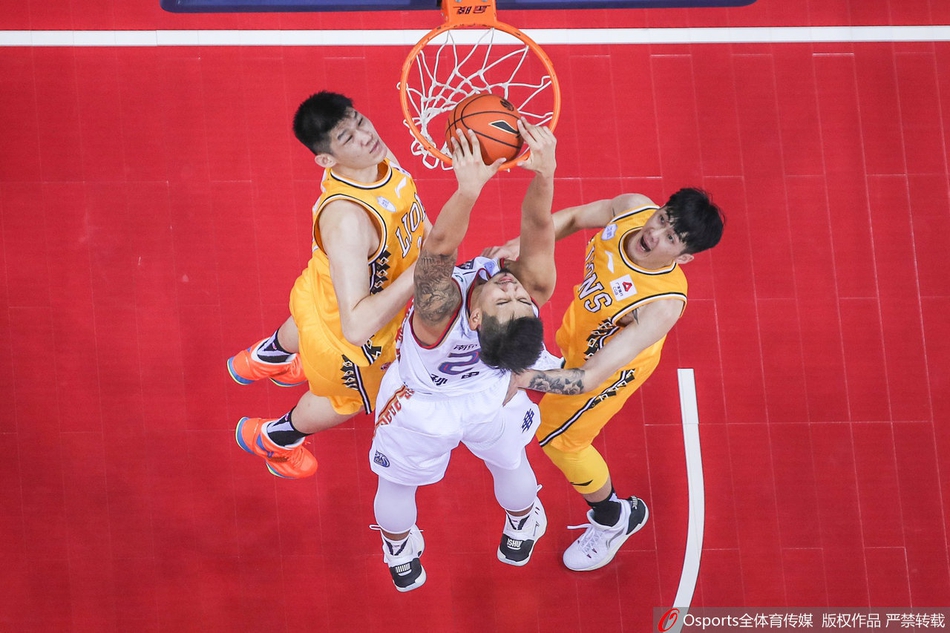 CBA复赛：同曦95-112广厦