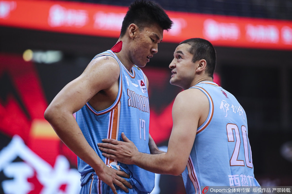 CBA复赛：青岛VS新疆