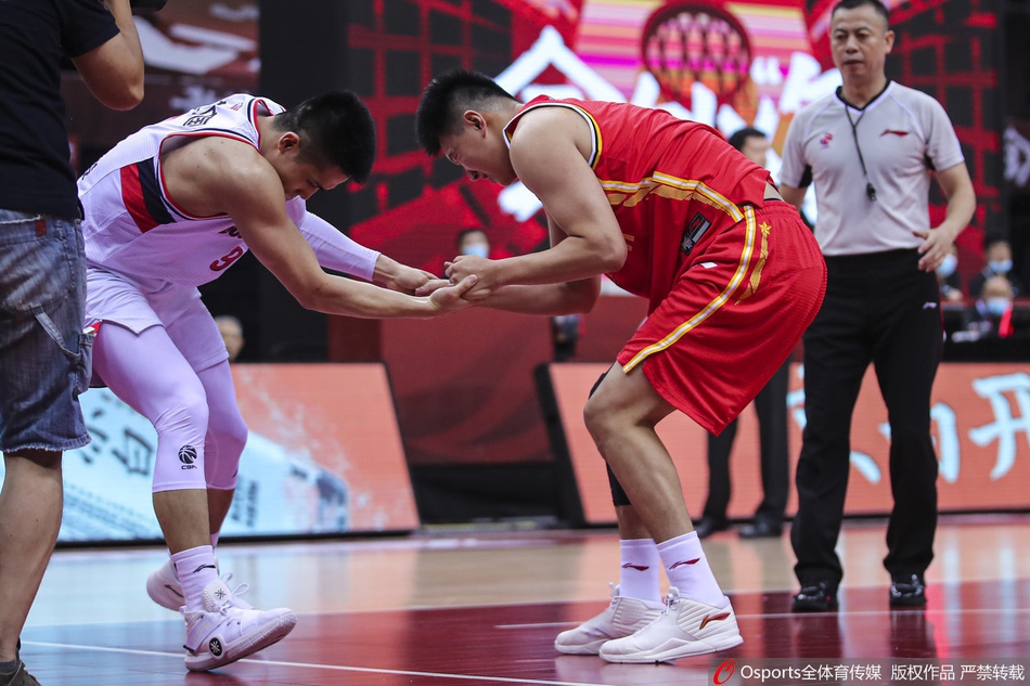 CBA复赛：广州104-88八一