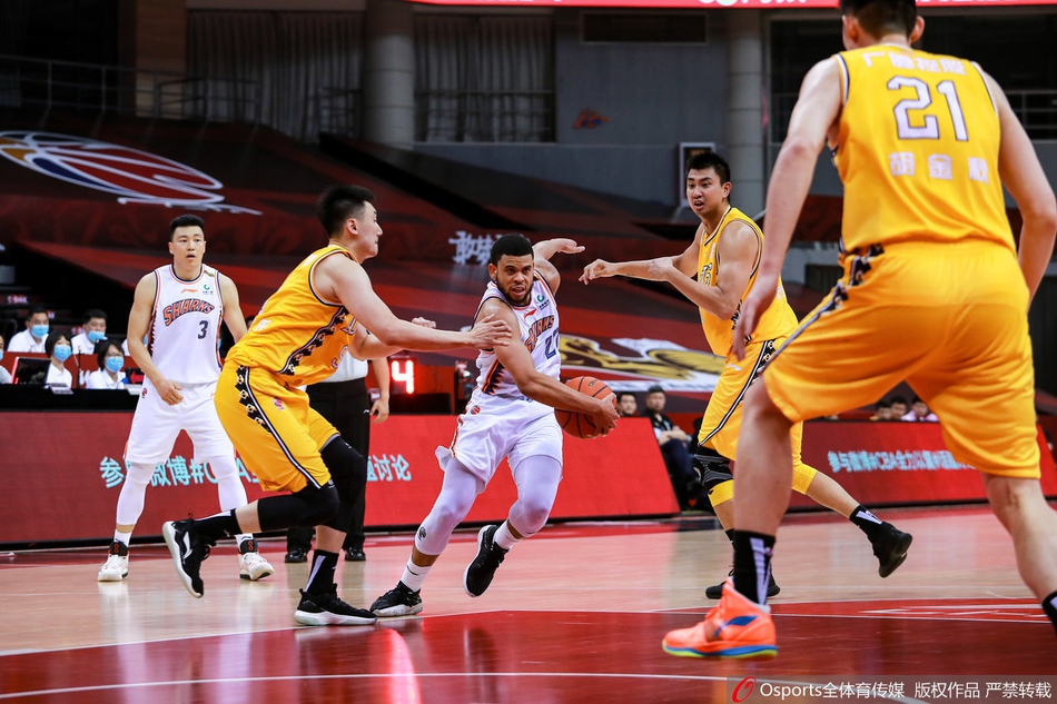 CBA复赛第3日精彩瞬间