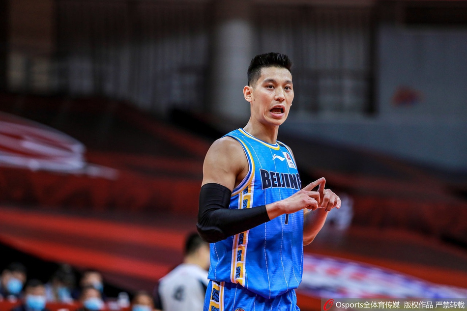 CBA复赛：新疆67-78北京