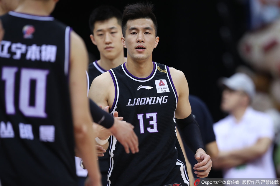 CBA复赛：上海vs辽宁