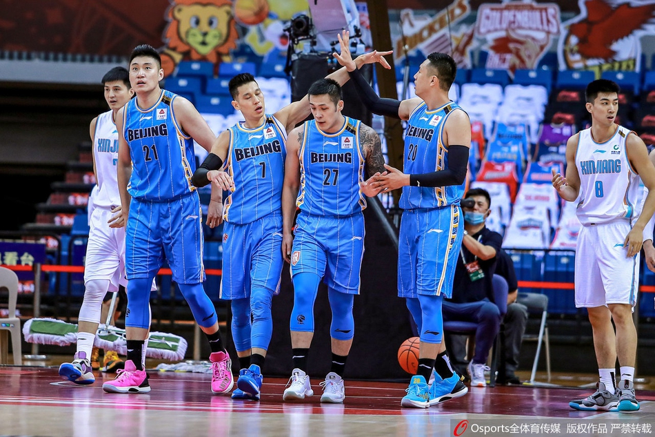 CBA复赛：新疆67-78北京