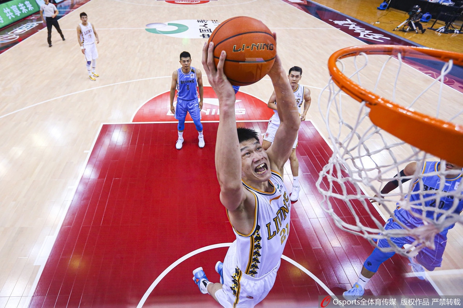 CBA复赛：广厦100-87北京