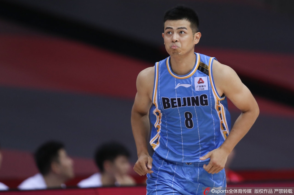 CBA复赛：广厦100-87北京