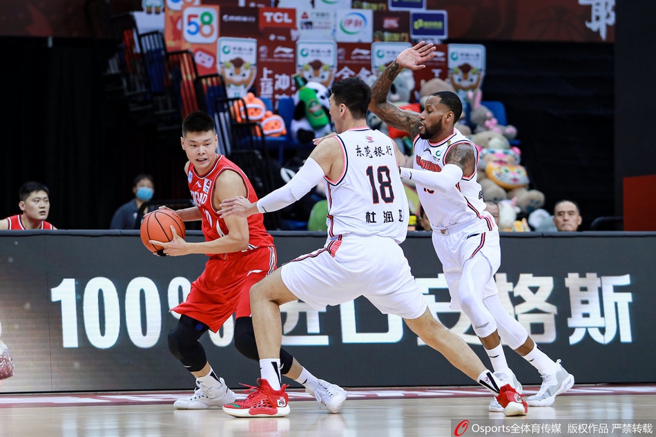 CBA复赛：广东114-111青岛