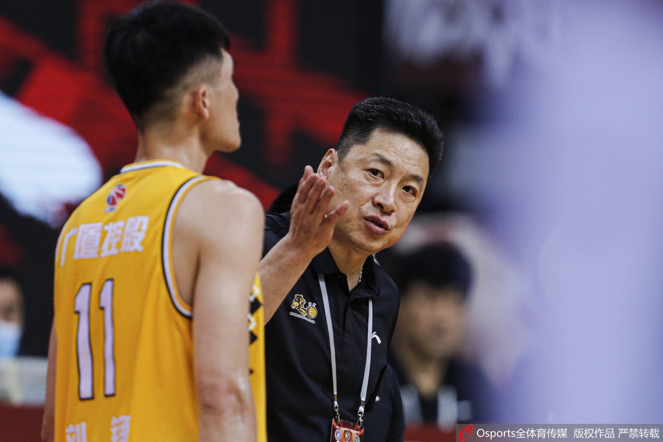 CBA复赛：山东84-100广厦