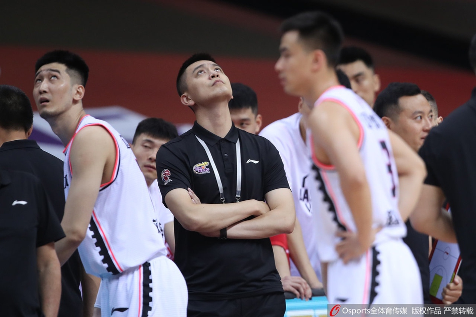 CBA复赛：辽宁123-98山东