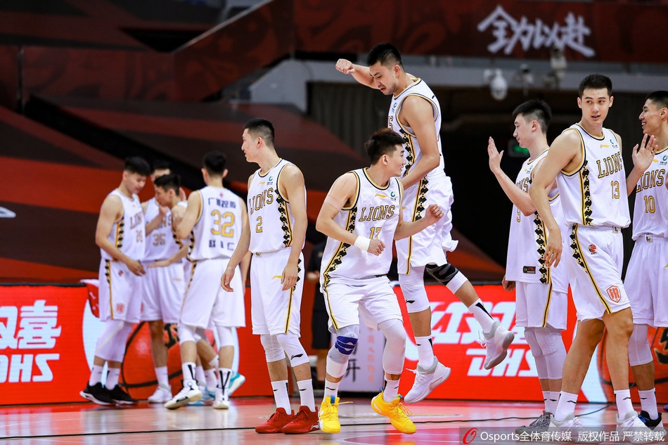 CBA复赛：广厦vs四川