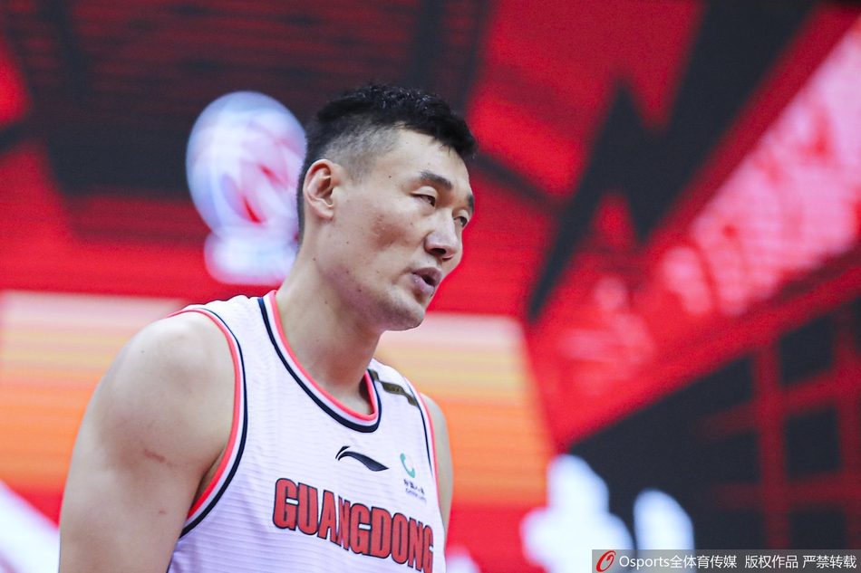 CBA复赛：广东116-108八一