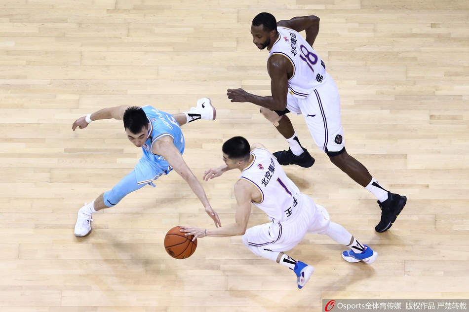 CBA复赛：北控86-104新疆