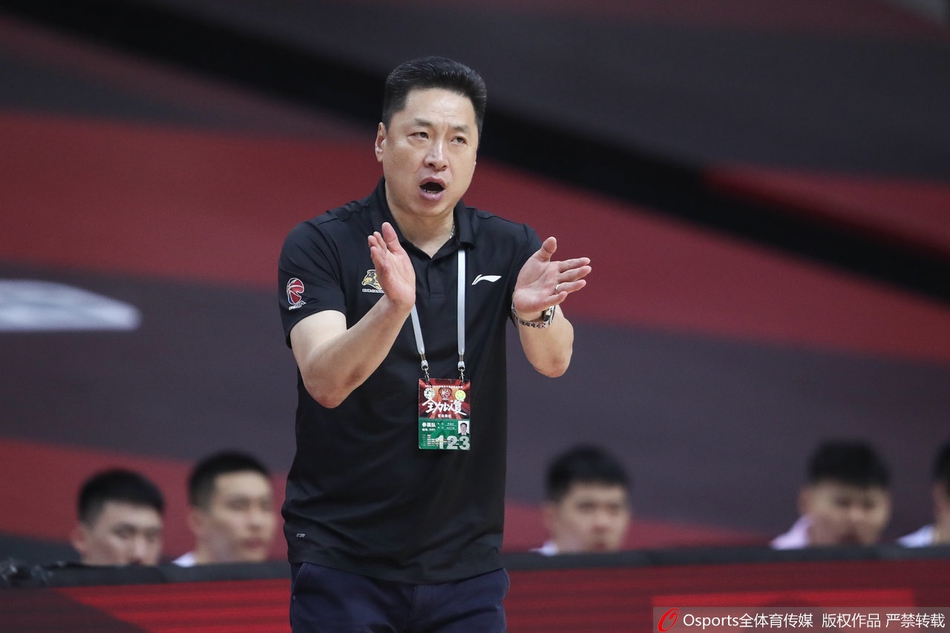 CBA复赛：广厦97-104广东