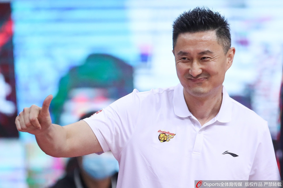 CBA复赛：广厦97-104广东