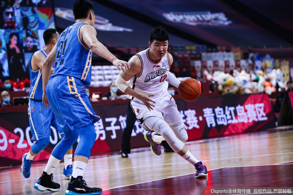 CBA复赛：深圳81-90北京