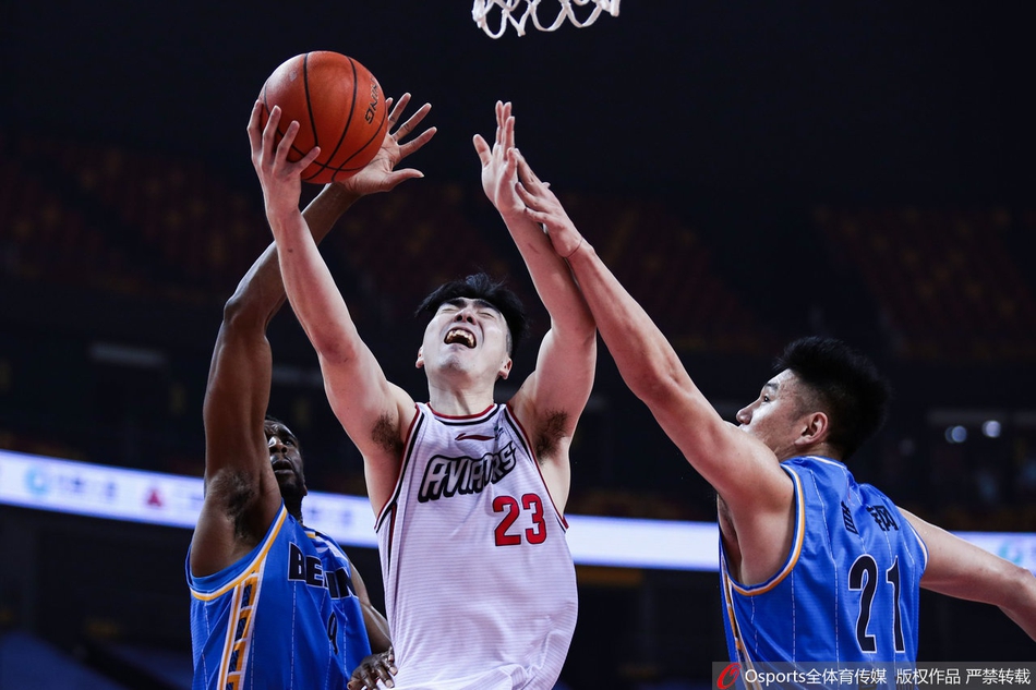 CBA复赛：深圳81-90北京