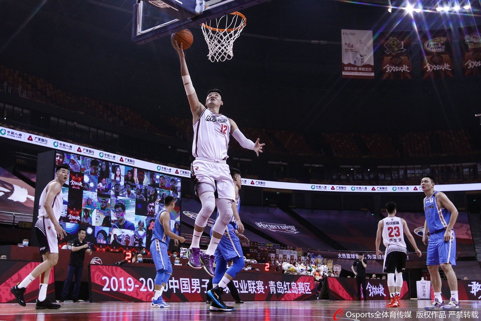 CBA复赛：深圳81-90北京