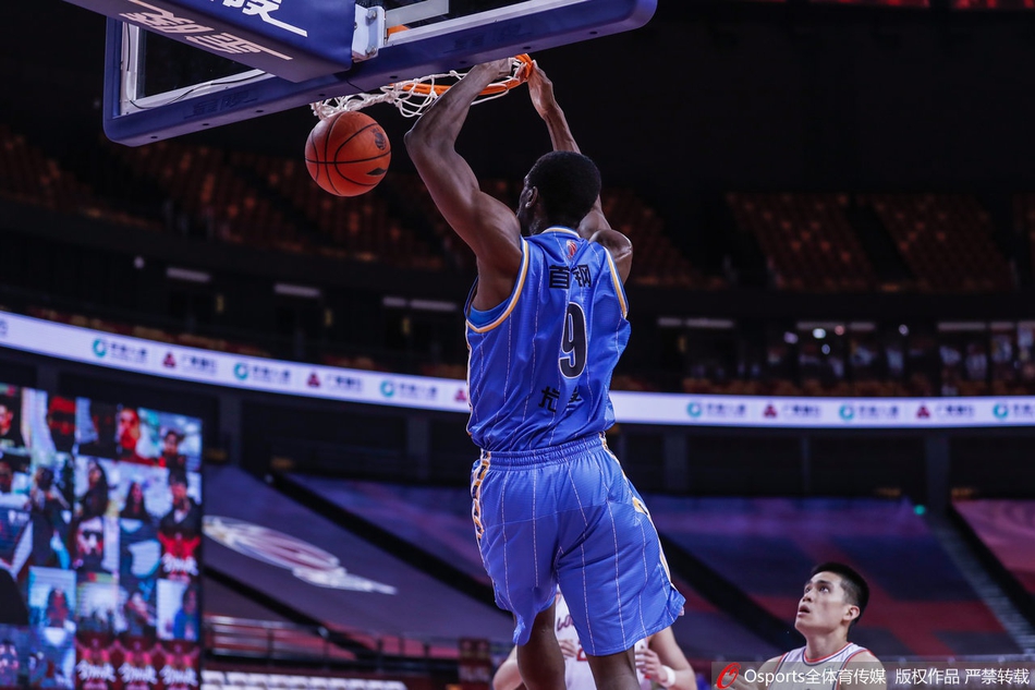 CBA复赛：广州81-105北京