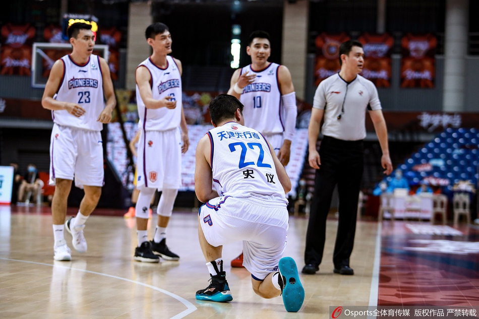 CBA复赛：天津93-125广厦
