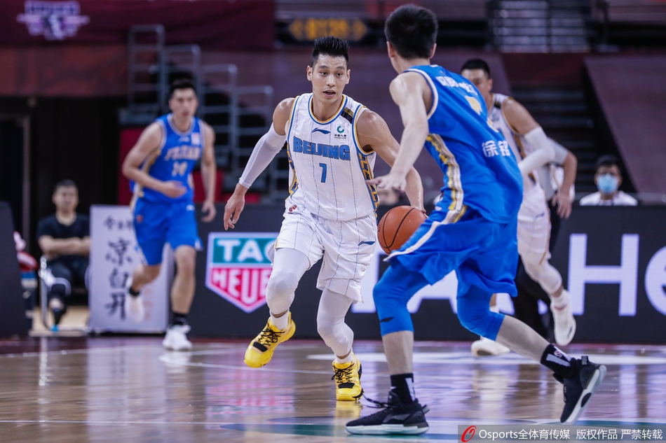 CBA复赛：北京115-87福建