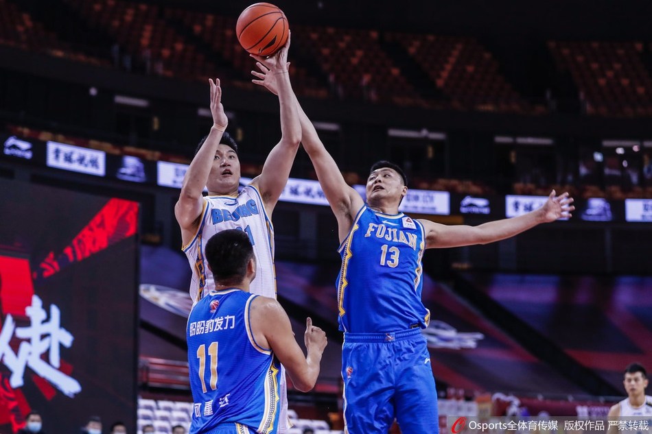 CBA复赛：北京115-87福建