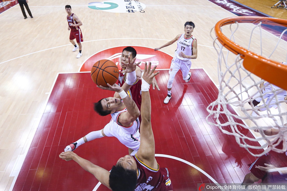 CBA复赛：辽宁114-77山西