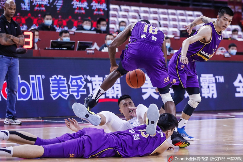 CBA复赛：北京102-86北控