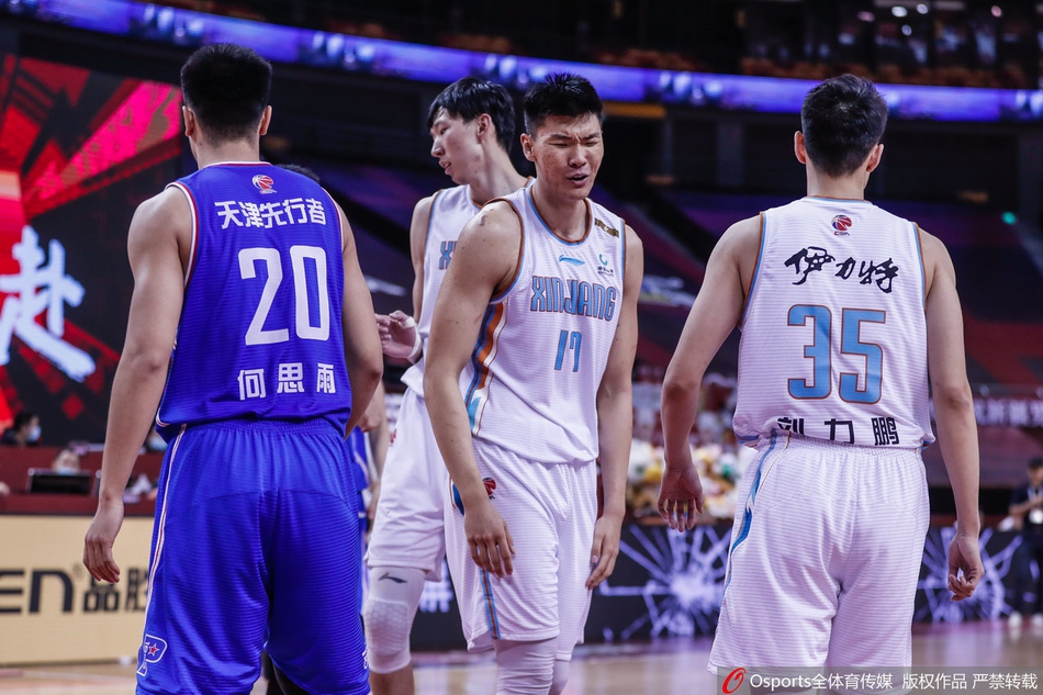 CBA复赛：新疆105-93天津