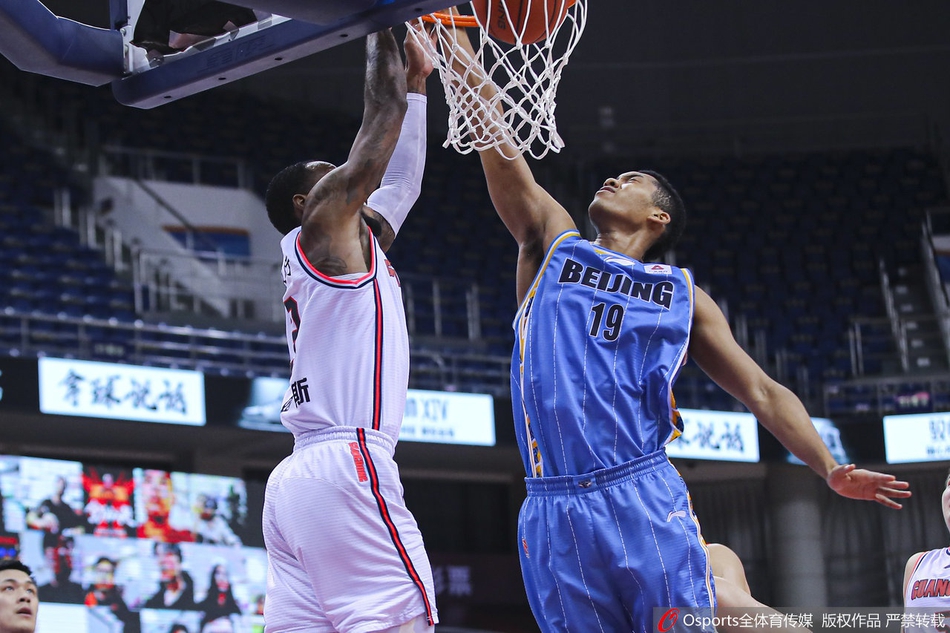 CBA复赛：广东101-82北京