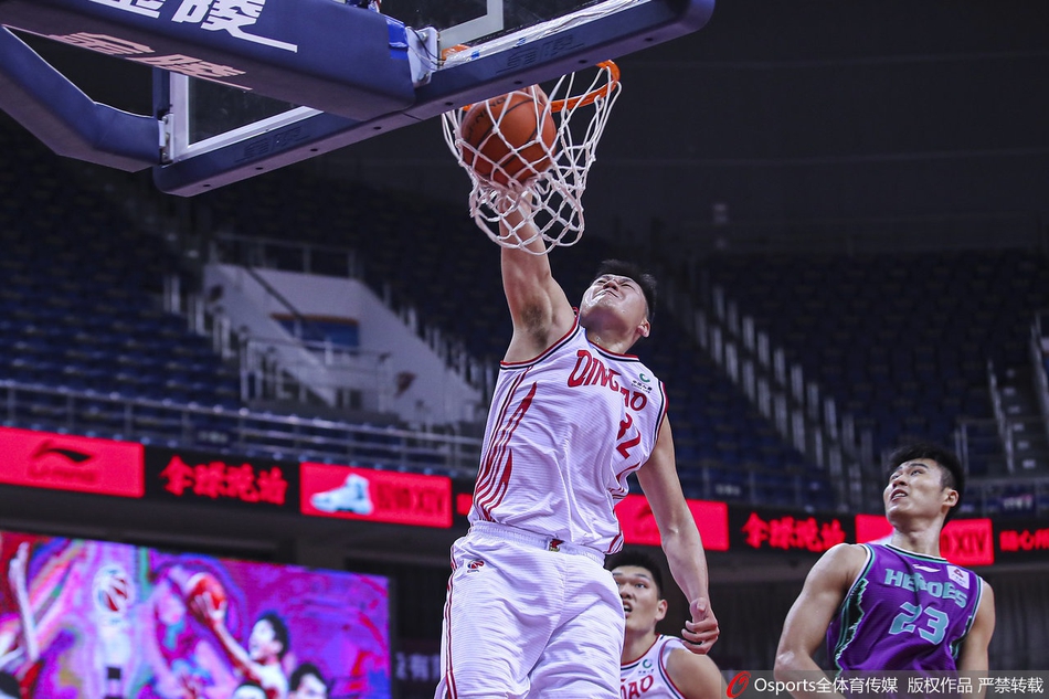 CBA季后赛12进8：青岛129-120山东