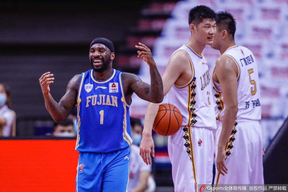 CBA季后赛12进8：广厦119-132福建