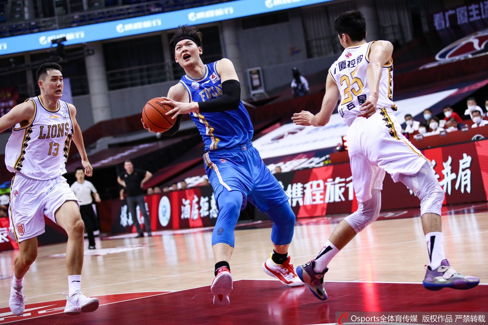 CBA季后赛12进8：广厦119-132福建