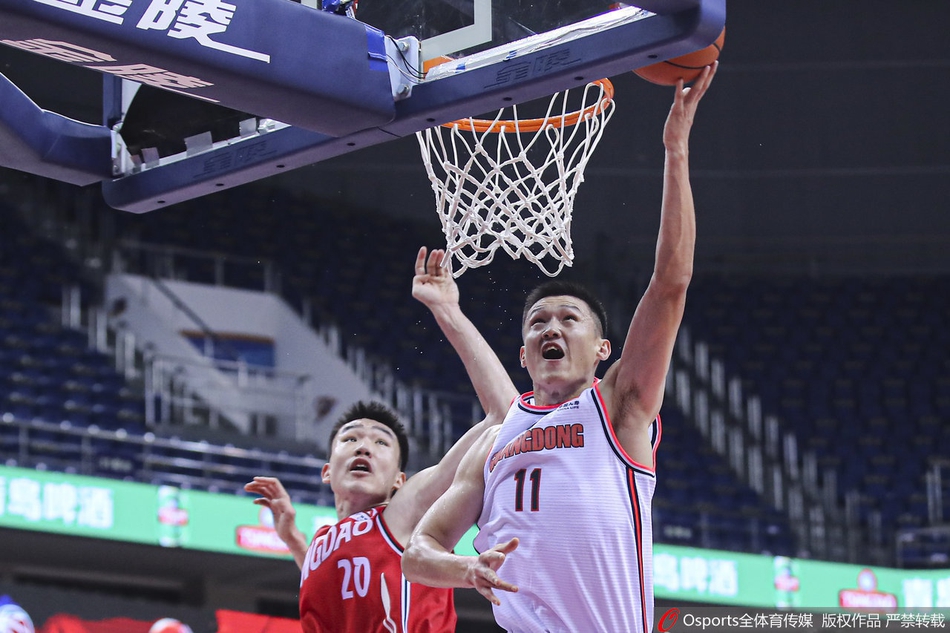 CBA1/4决赛：广东vs青岛