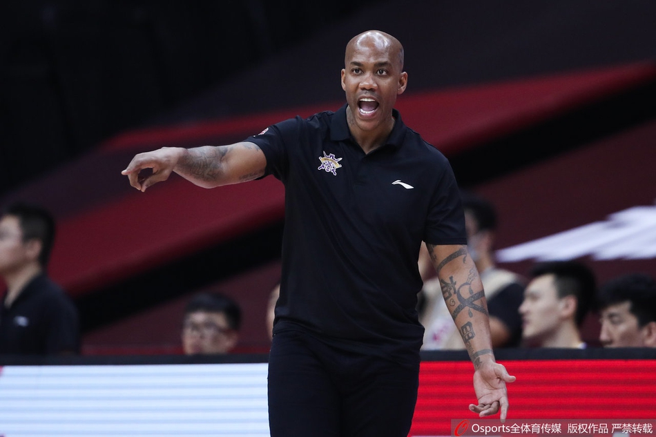 CBA季后赛1/4决赛：新疆103-91北控