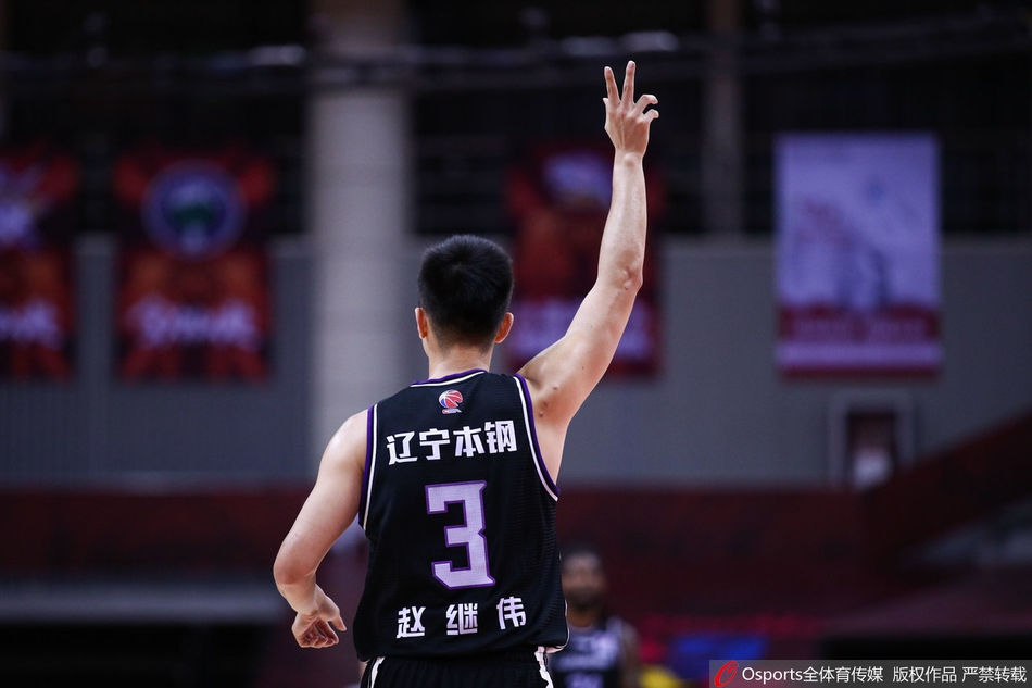 CBA半决赛:新疆88-116辽宁