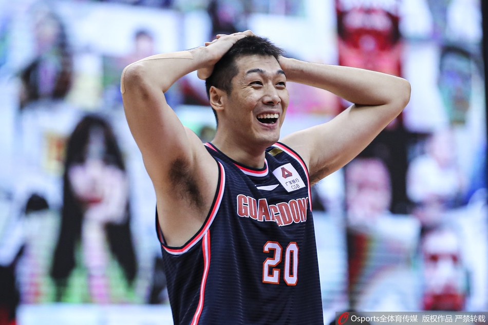 CBA半决赛:北京90-86广东