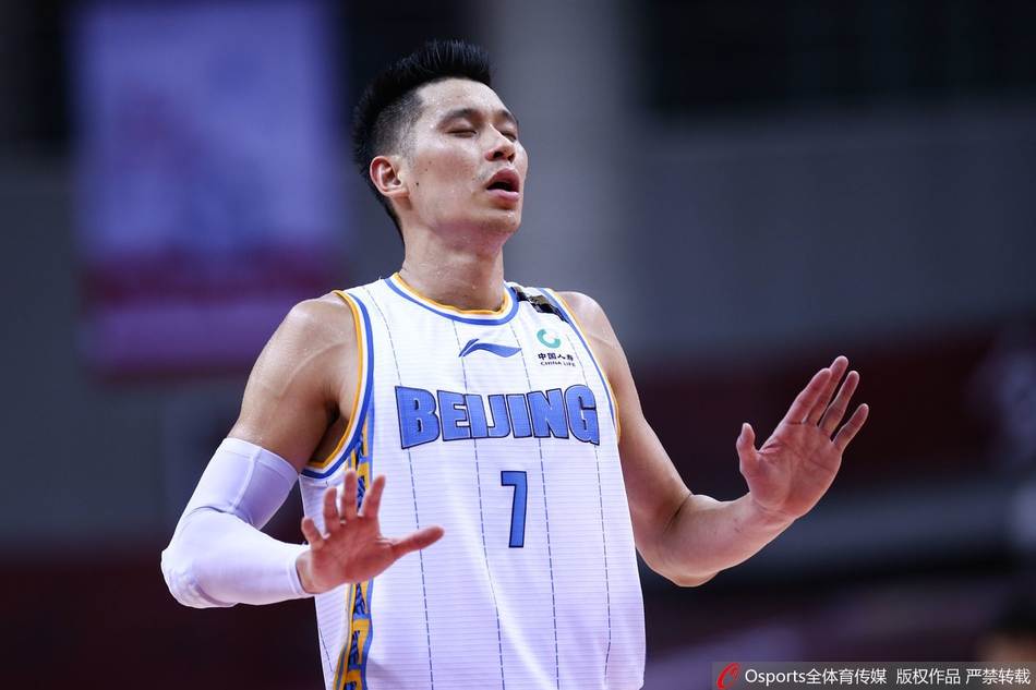 CBA半决赛:北京90-86广东