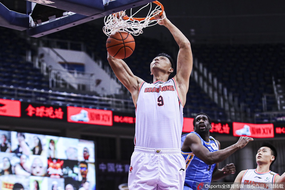 CBA半决赛：广东88-85北京