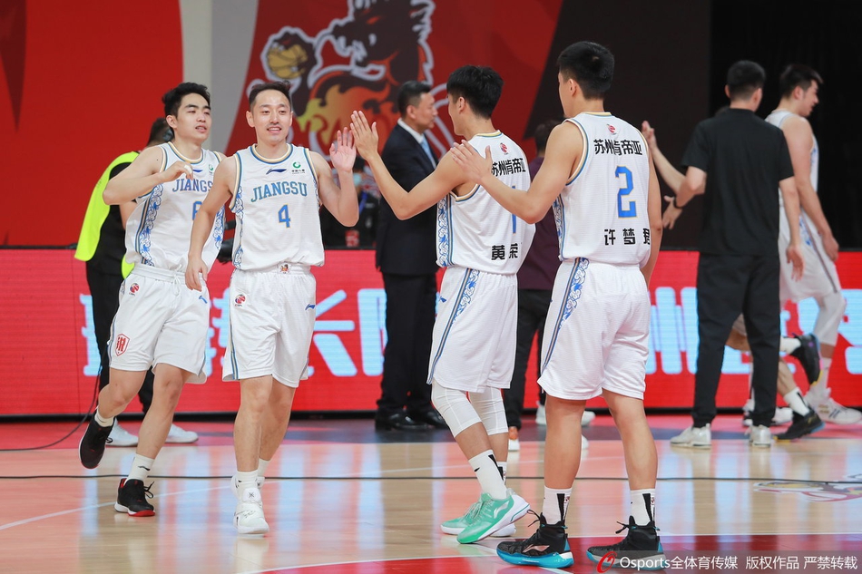 CBA第1轮：肯帝亚94-102青岛
