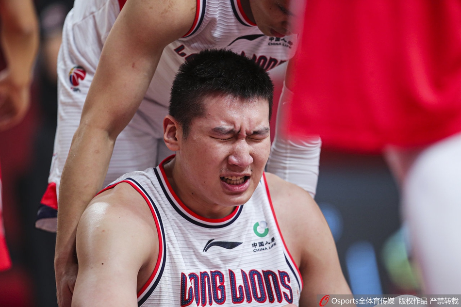 CBA第2轮精彩瞬间