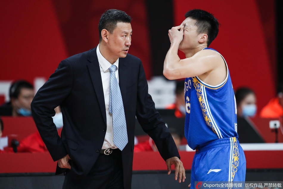 CBA第2轮精彩瞬间