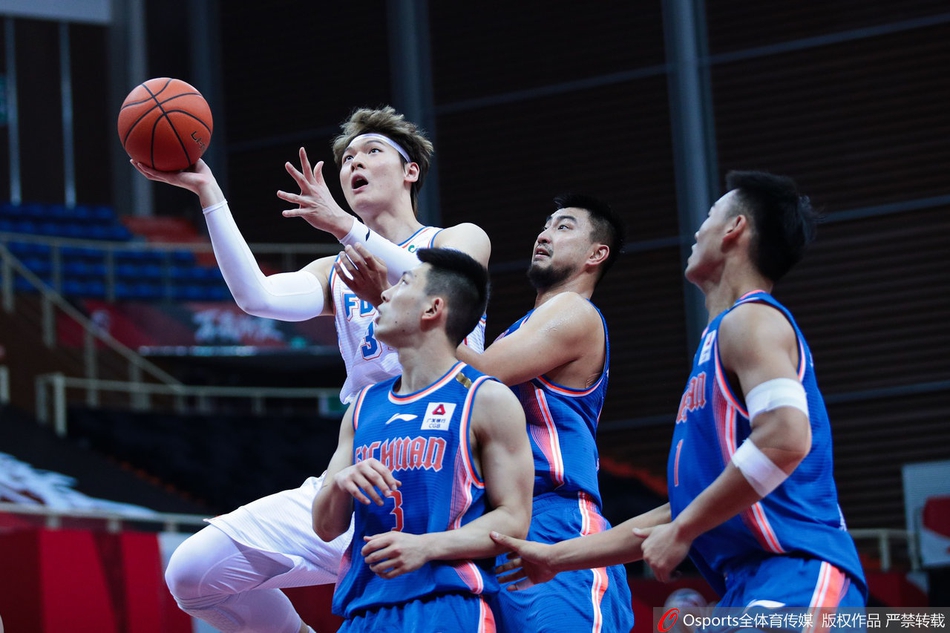 CBA第2轮精彩瞬间