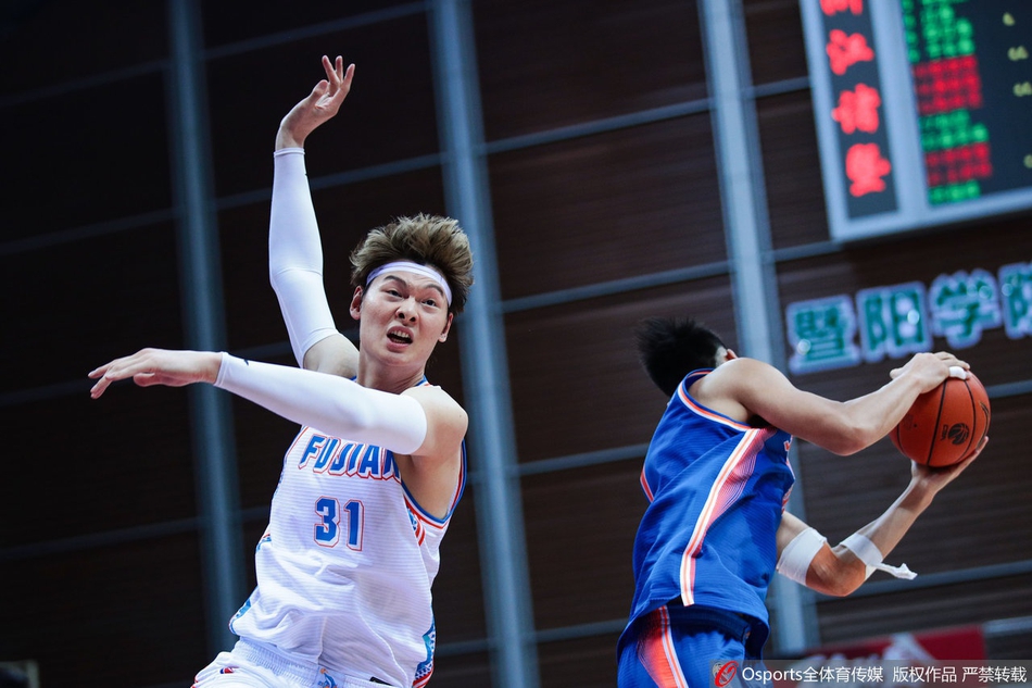 CBA第2轮精彩瞬间