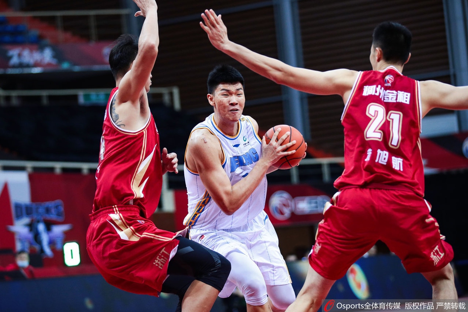 CBA第2轮：北京75-92浙江